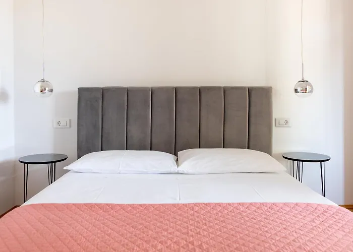 Villa Sandra, Makarska